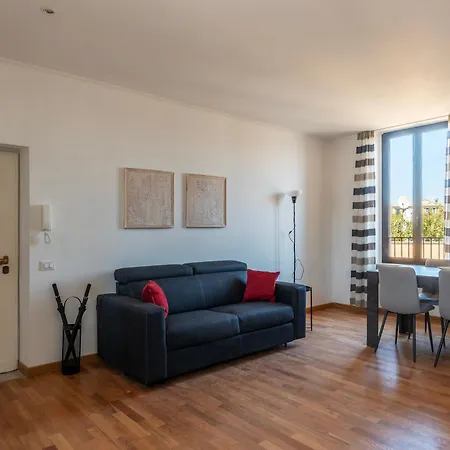 Appartamento Mm San Giovanni Roma